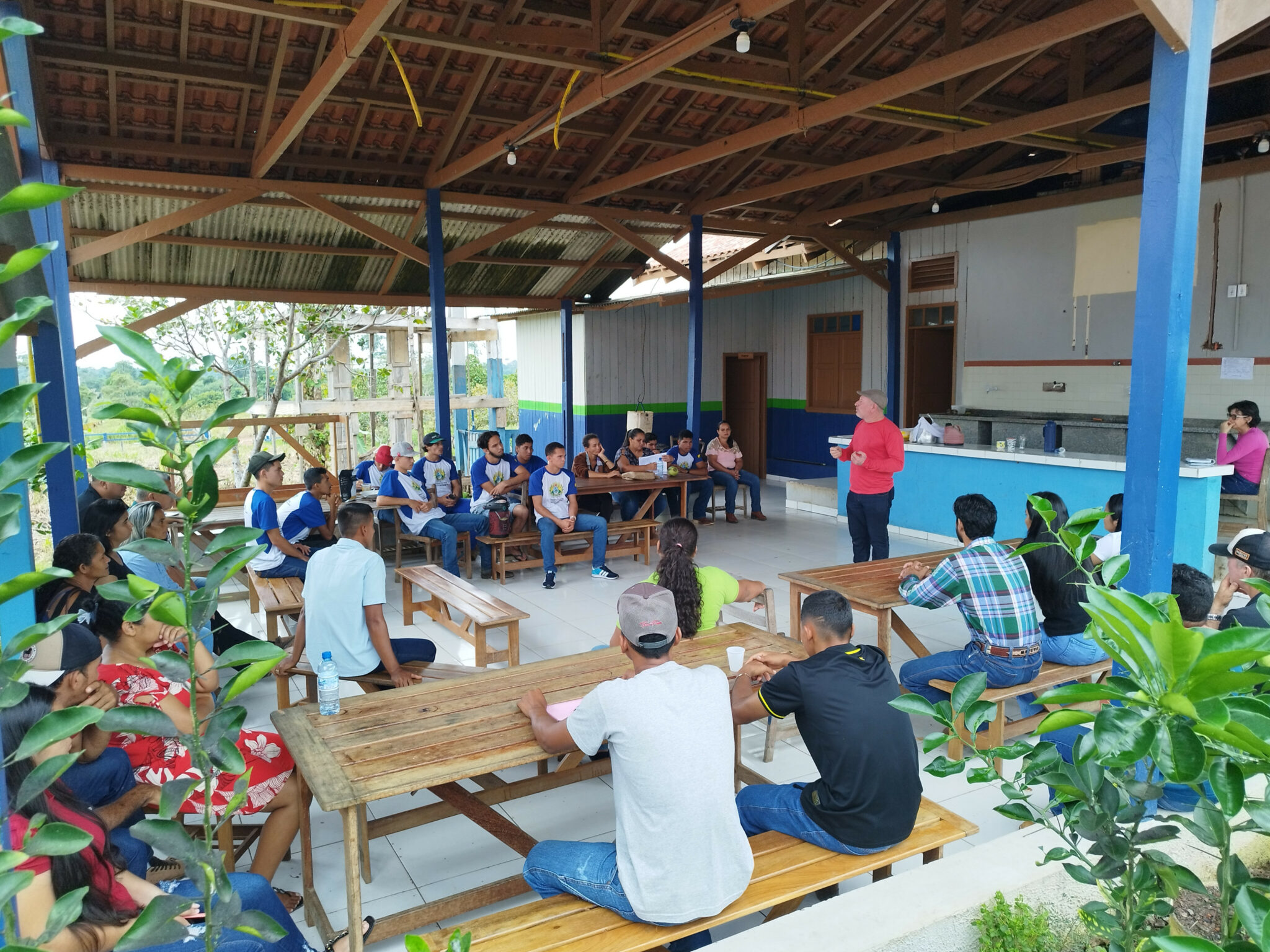 Ieptec realiza encontro na zona rural de Acrelândia com alunos do Curso Técnico em Agropecuária