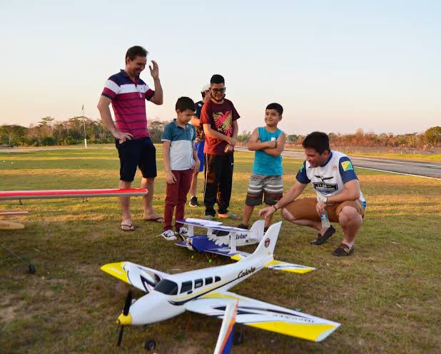 Secretaria Adjunta de Esportes quer desenvolver o aeromodelismo no Estado