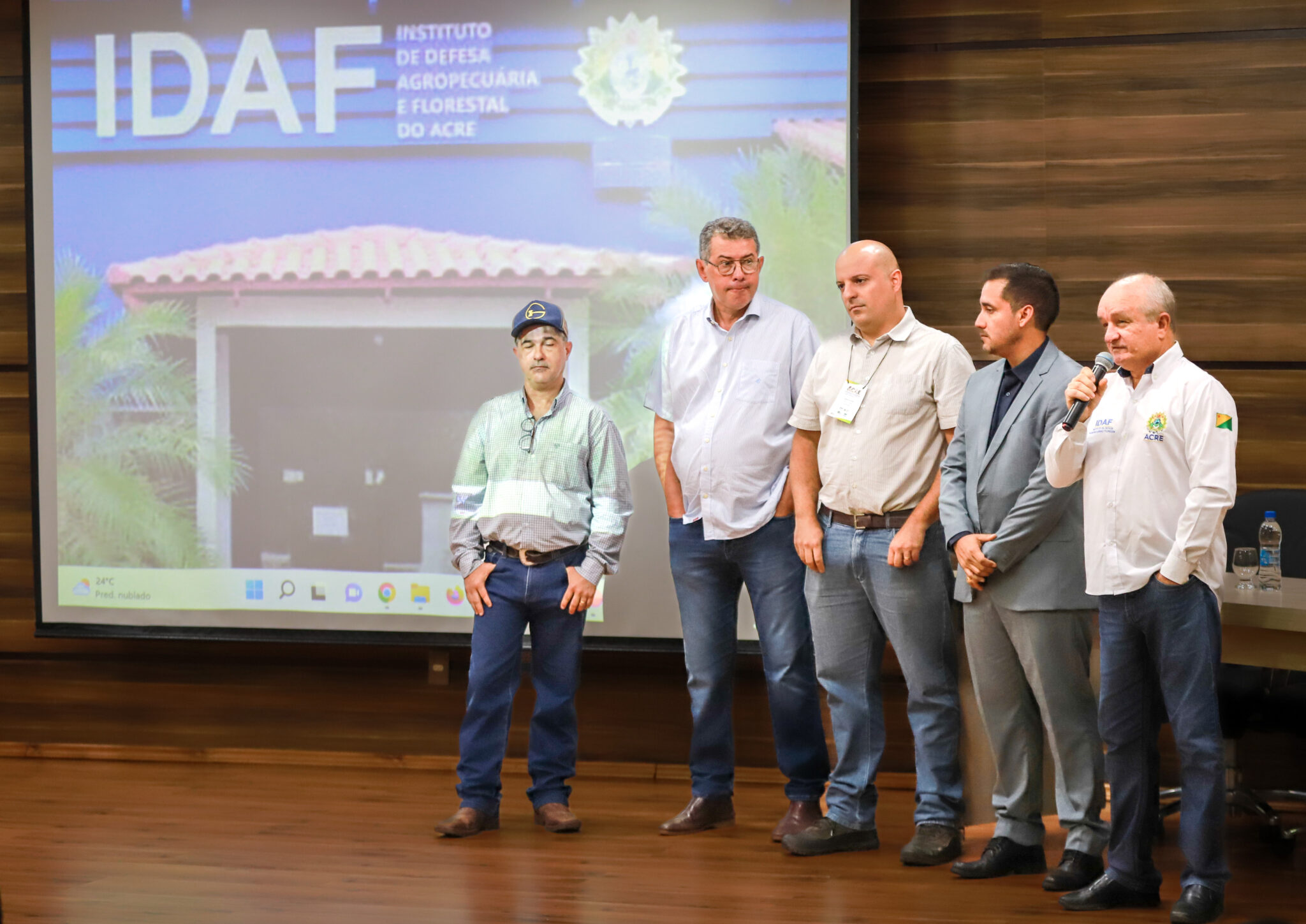 Idaf inicia treinamento para atendimento de doença vesicular no Acre