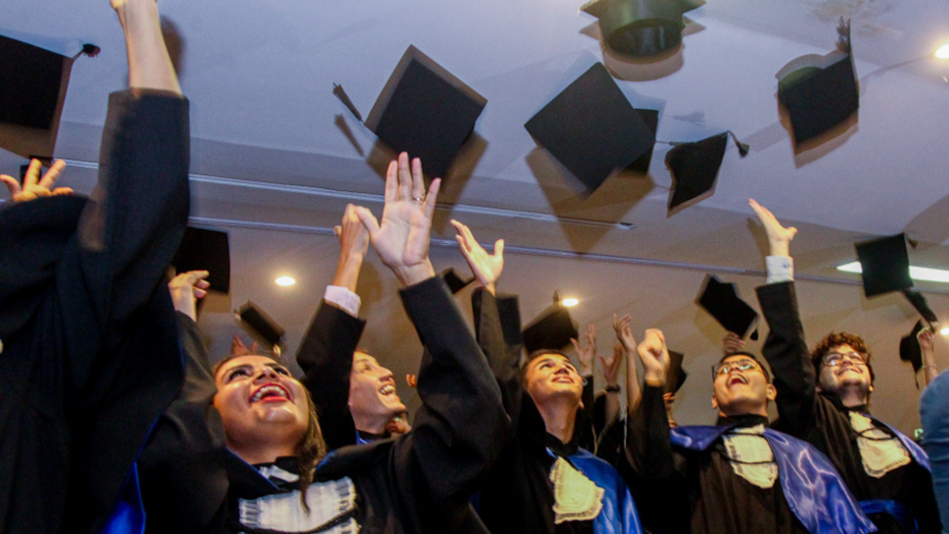 Estado realiza diplomação de 90 formandos em cursos técnicos do Ieptec