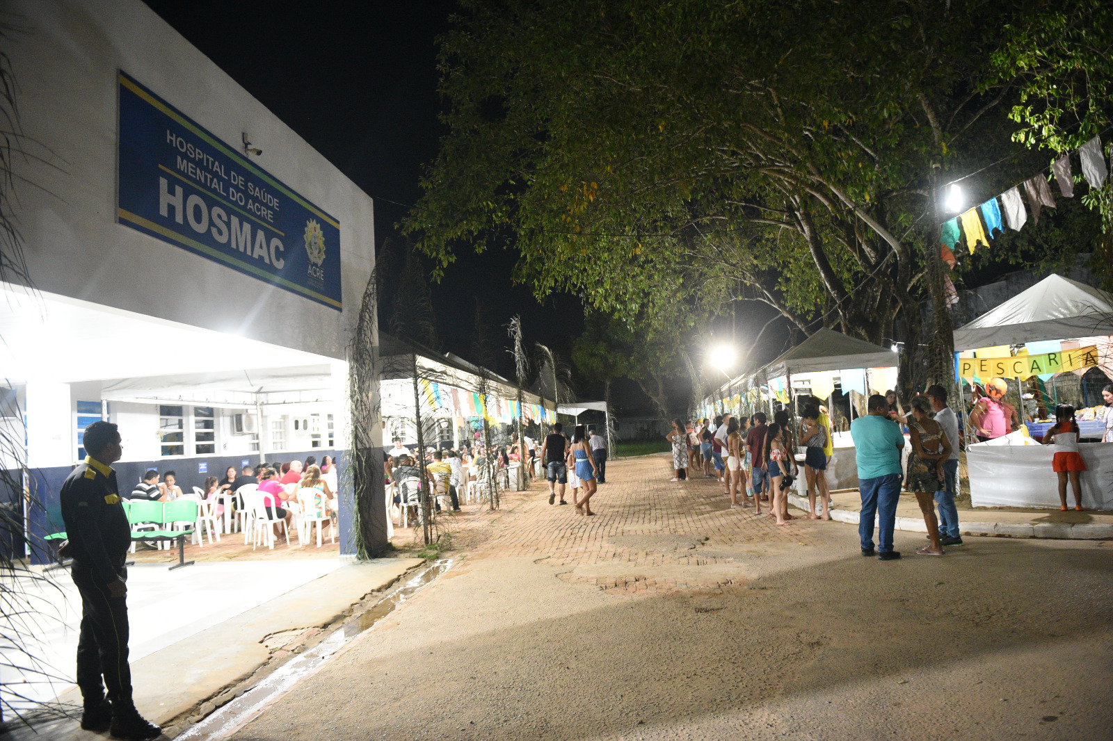 Pacientes do Hosmac e familiares participam de arraial com brincadeiras e comidas típicas