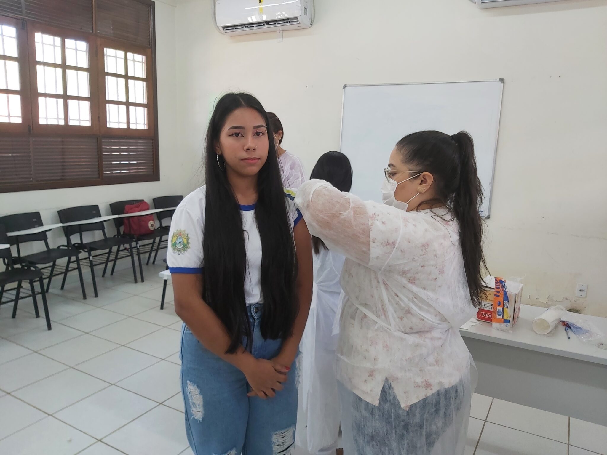 Alunos de centro da Rede Ieptec são imunizados antes de iniciar estágio em ambiente hospitalar