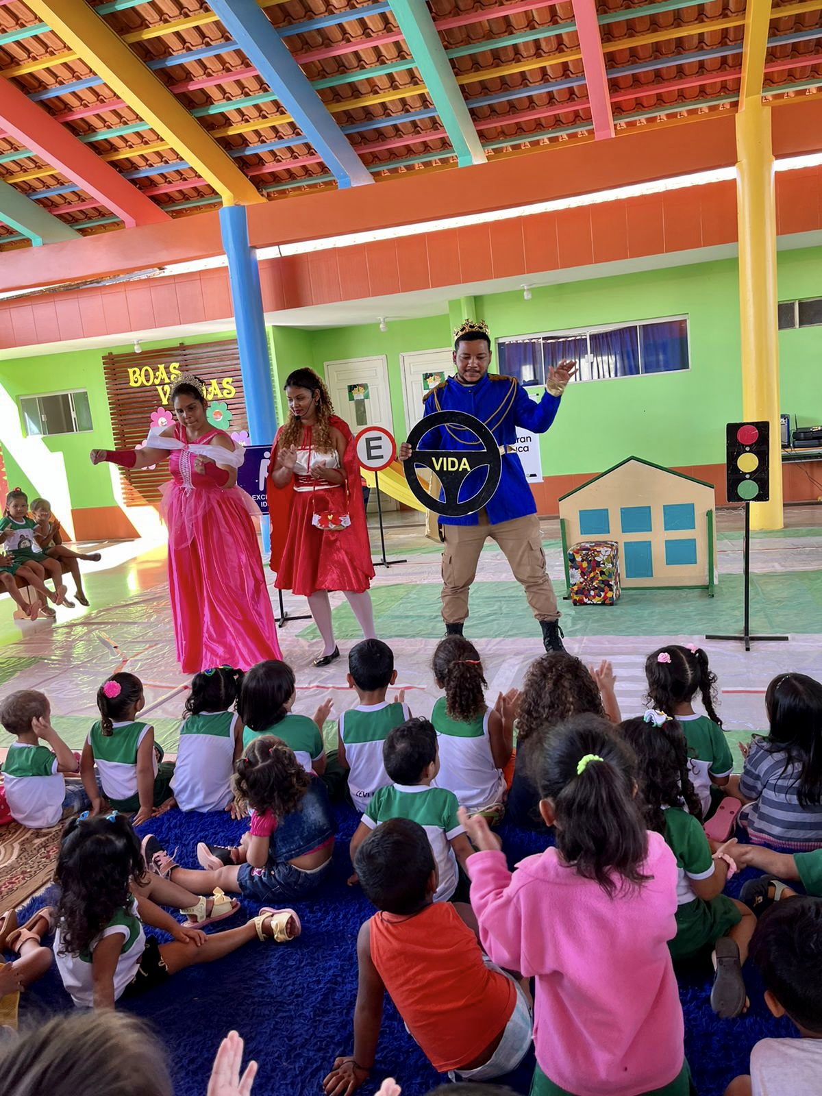 Em Sena Madureira, Detran leva educação para o trânsito às escolas