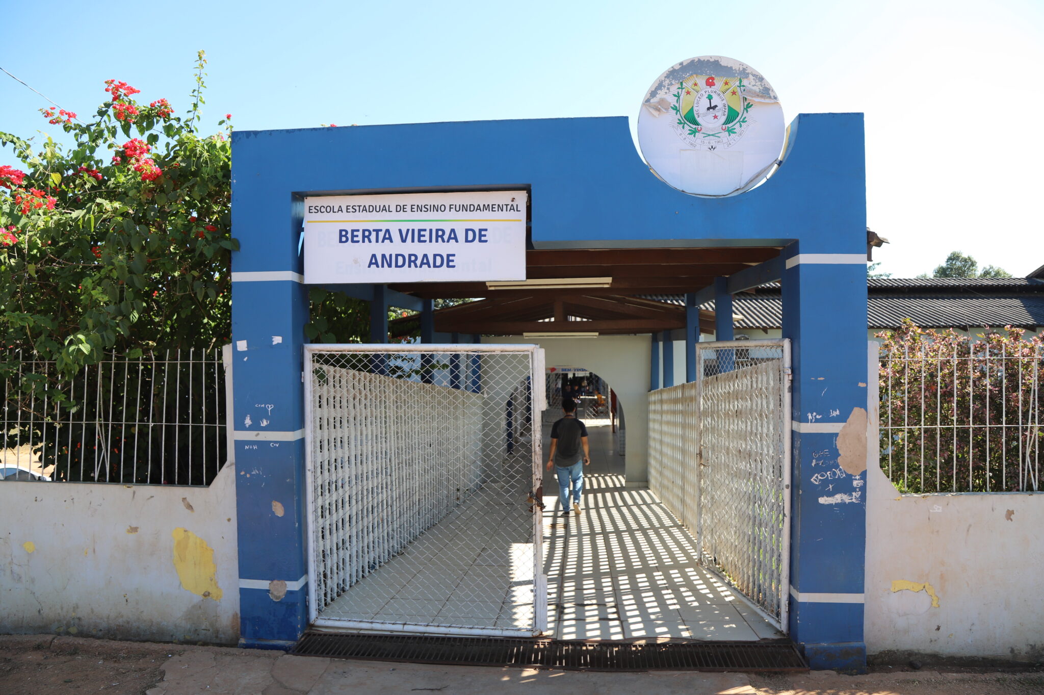 Estado realiza distribuição de absorventes nas escolas de Rio Branco