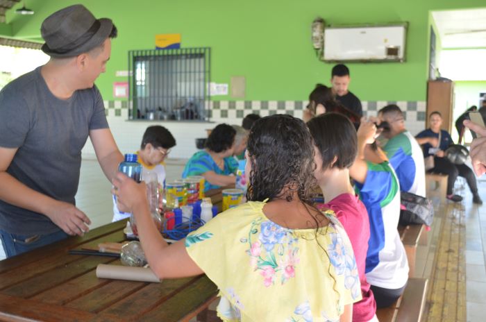 Alunos do Polo UAB realizam culminância do projeto de musicoterapia