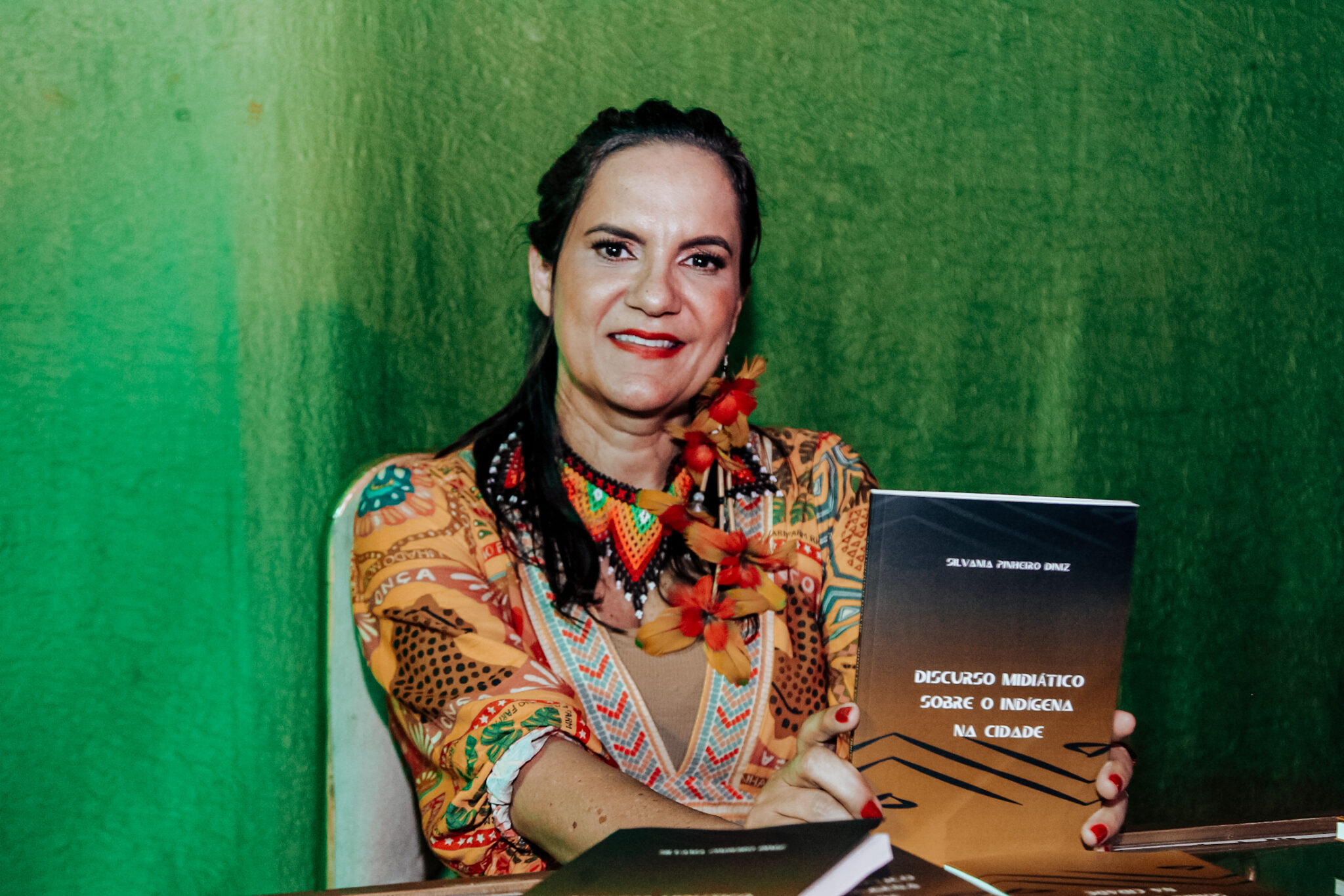 Lançamento do livro Discurso Midiático sobre o Indígena na Cidade reúne centenas de pessoas