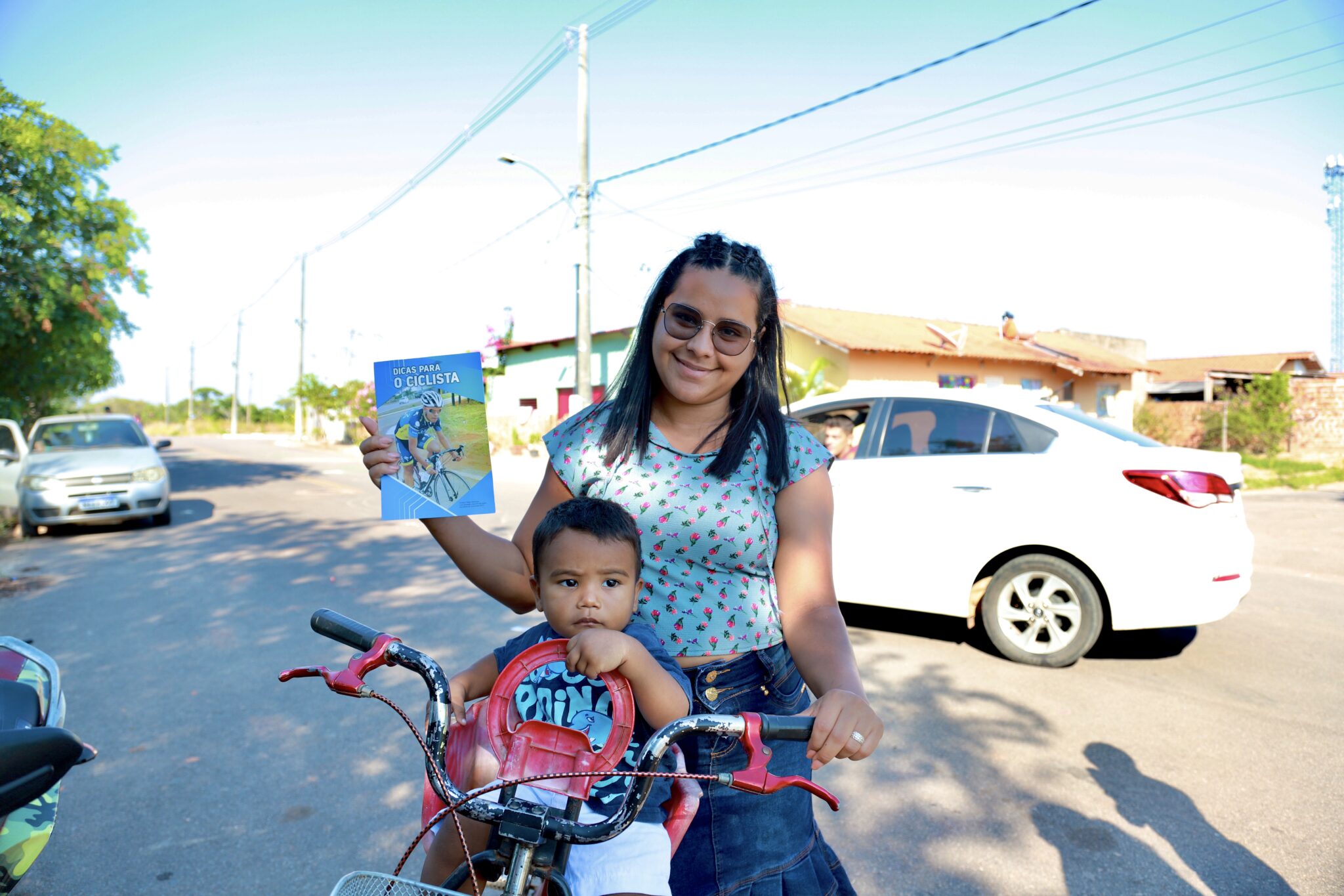 Detran realiza ação educativa em alusão ao Dia do Ciclista