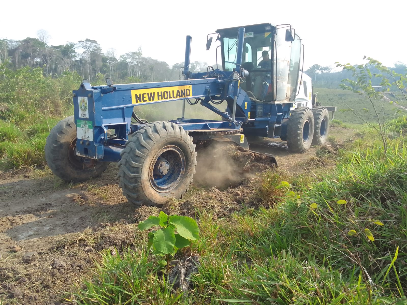 Governo e Prefeitura de Feijó trabalham em melhorias de acesso no Ramal da Viúva