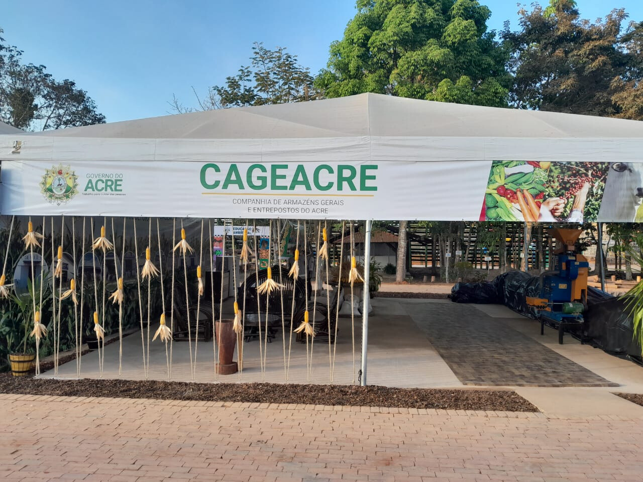 Cageacre apresenta estande com degustação de produtos