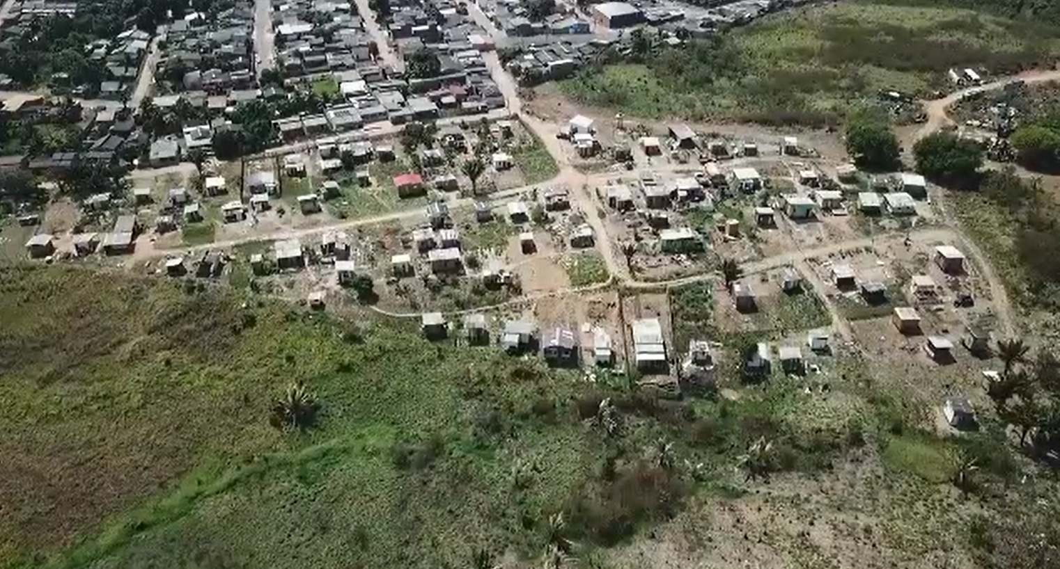 Estado doa imóvel para Associação Esperança de um Novo Milênio para construção de habitações