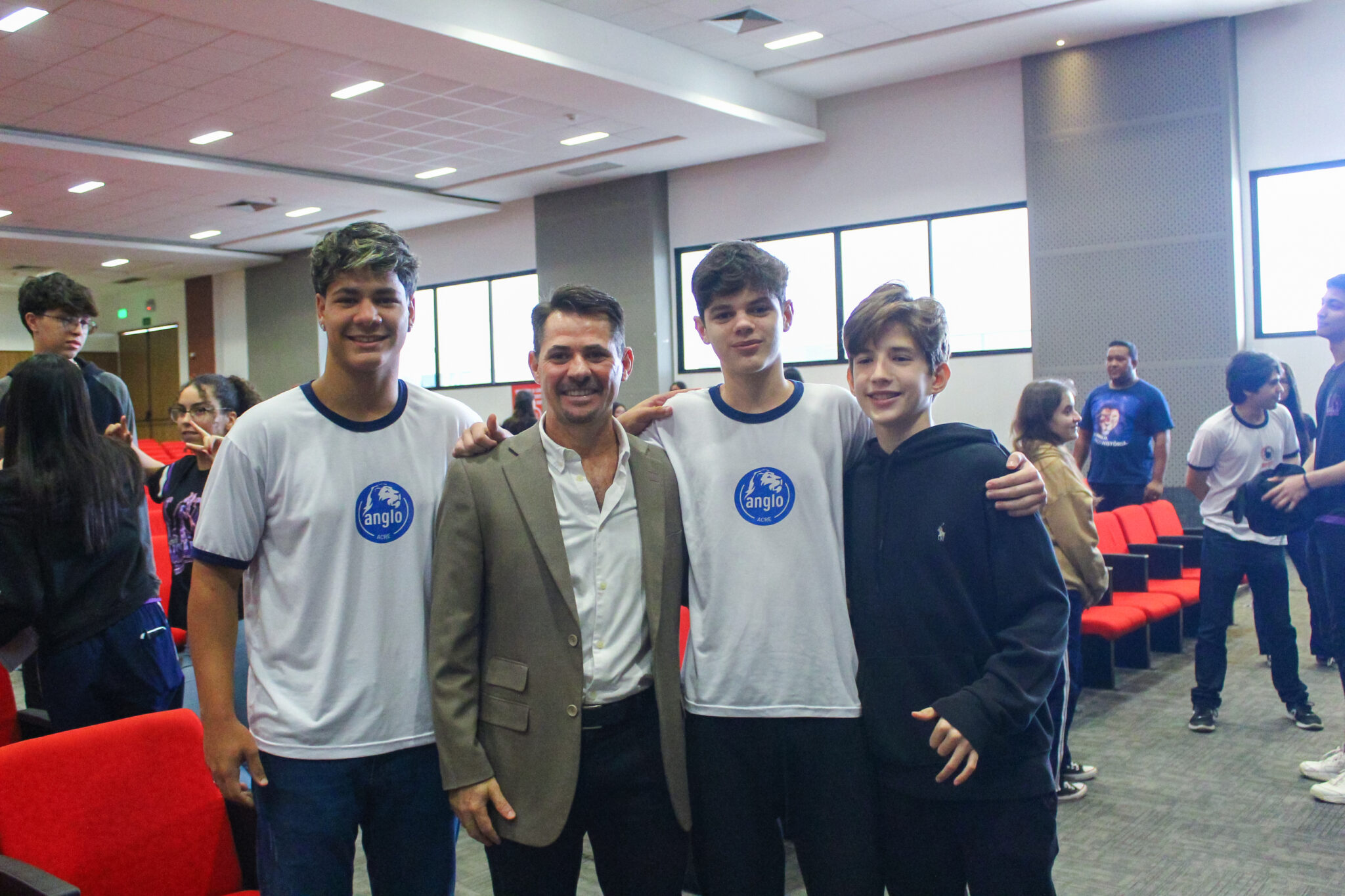 PGE promove palestra sobre consolidação das fronteiras do Acre para alunos de Rio Branco