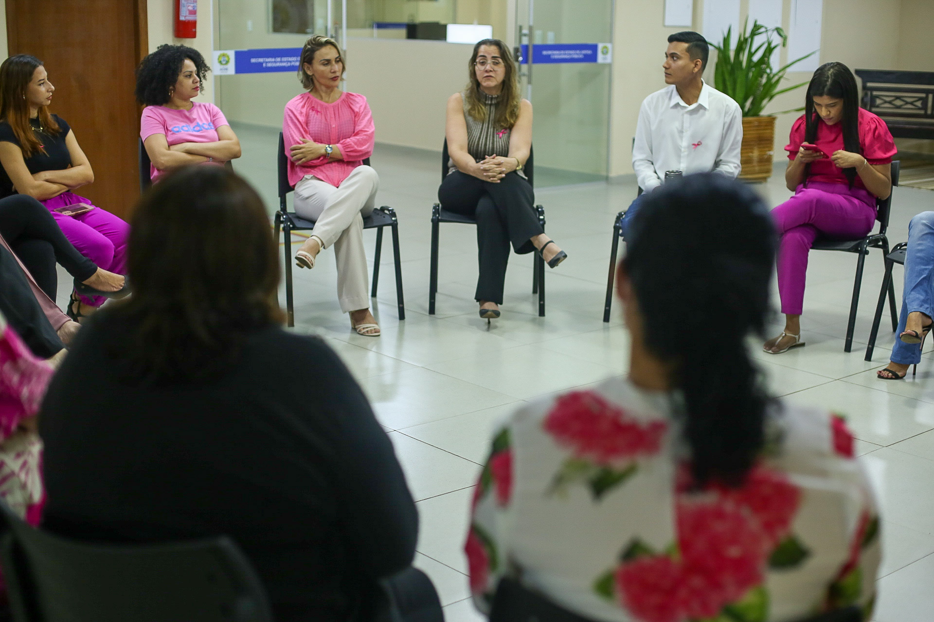 Segurança Pública realiza ação de conscientização para prevenção do câncer de mama