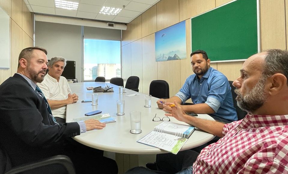 Governo do Acre busca recursos para melhorias da Trilha Chico Mendes 