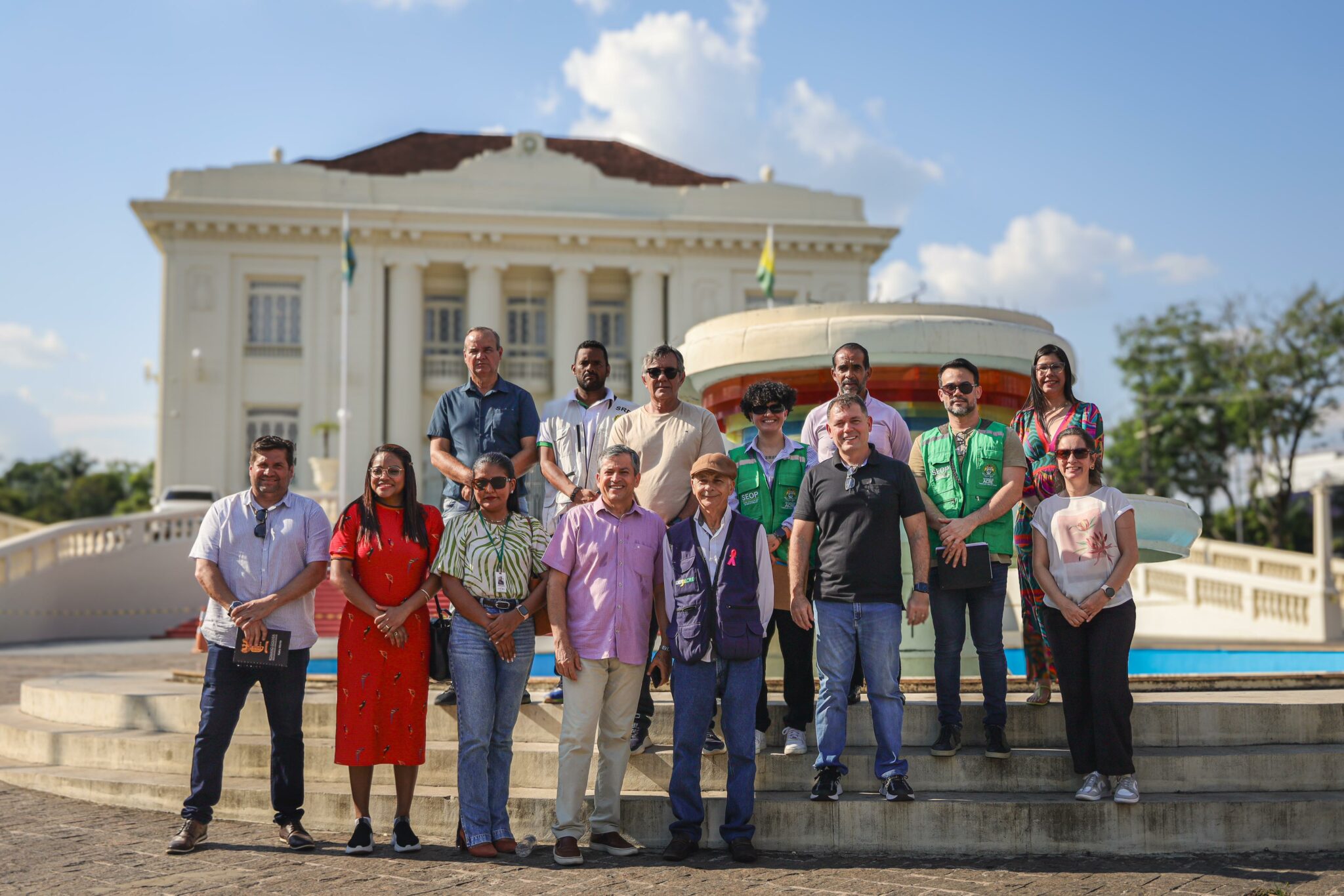 Governo realiza vistoria para criar projeto de revitalização do entorno do Palácio Rio Branco