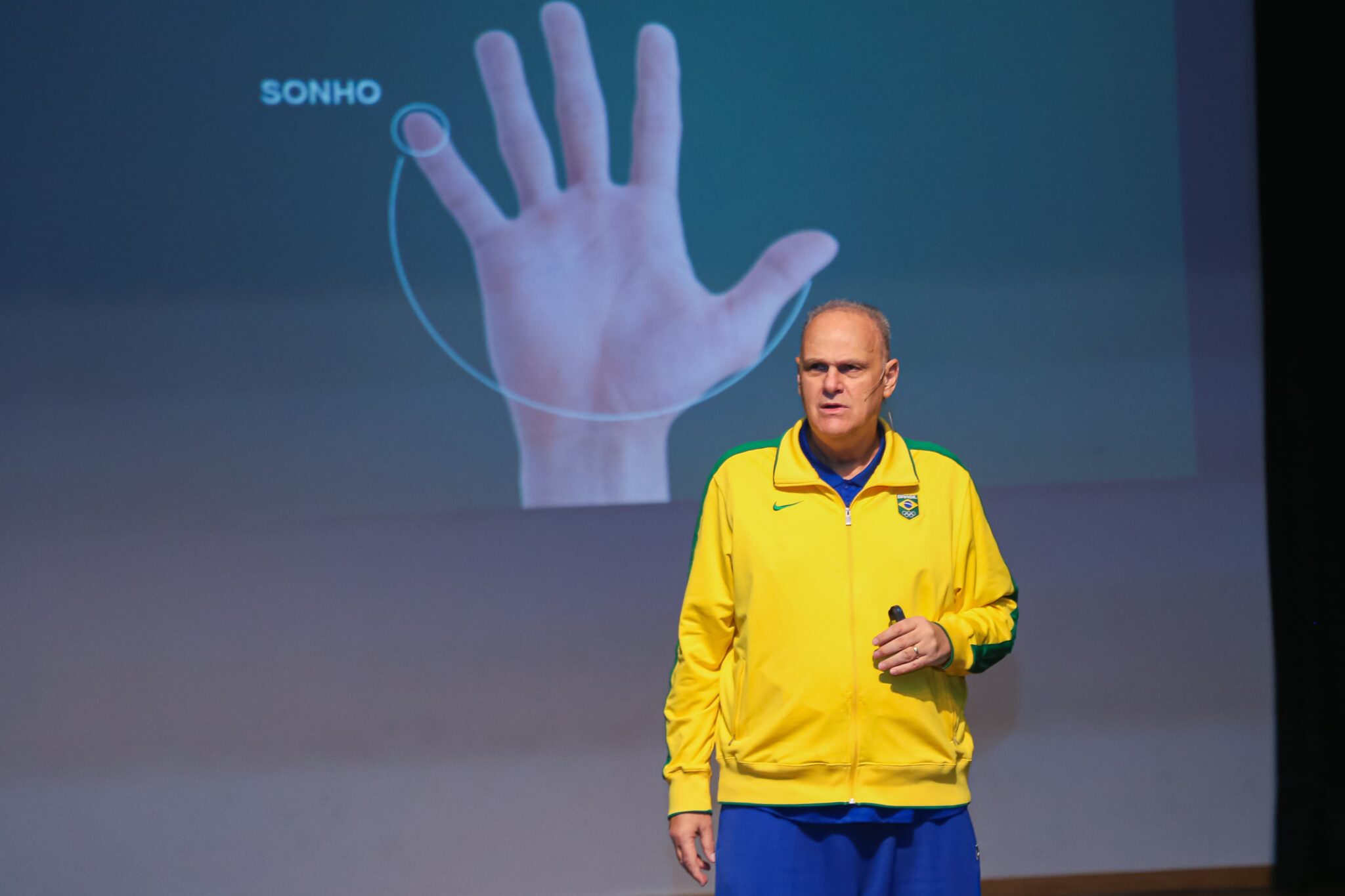 Rio Branco recebe palestra com o ícone do basquete, Oscar Schmidt, nesta terça