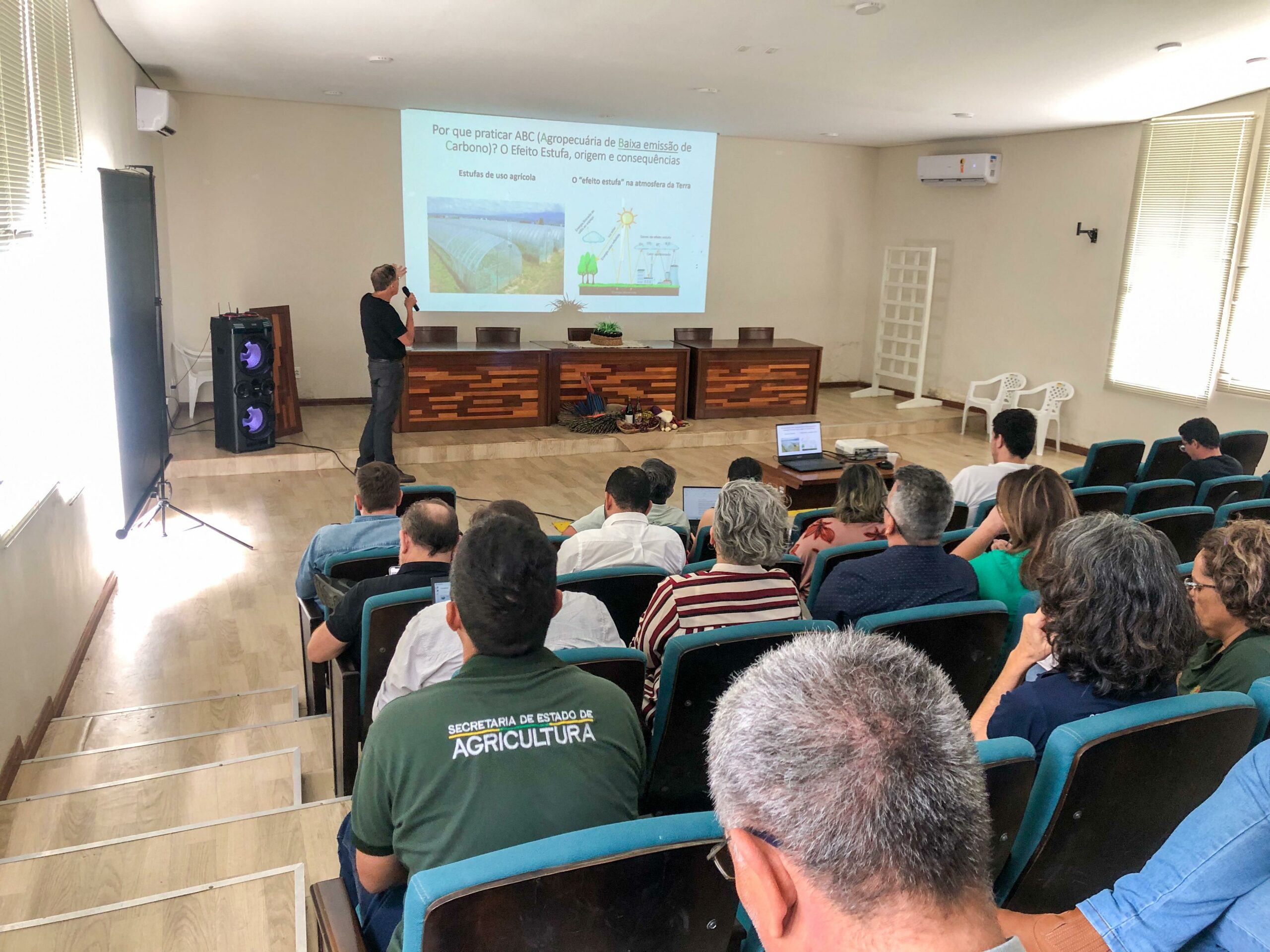 Governo do Acre e Mapa promovem oficina sobre plano para agricultura de baixo carbono