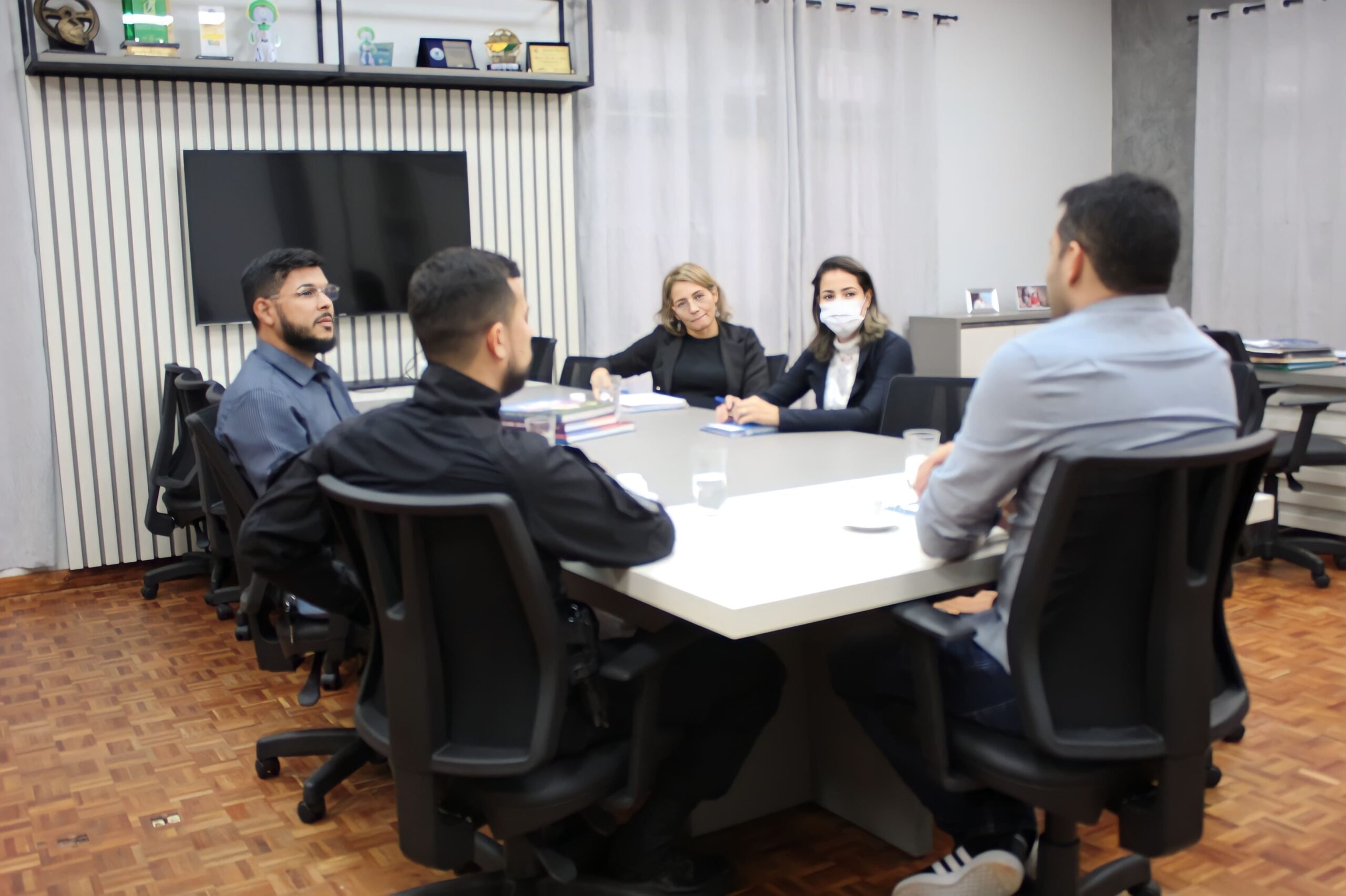 Iapen e Secretaria Estadual de Educação dialogam sobre criação da Escola da Polícia Penal em Rio Branco