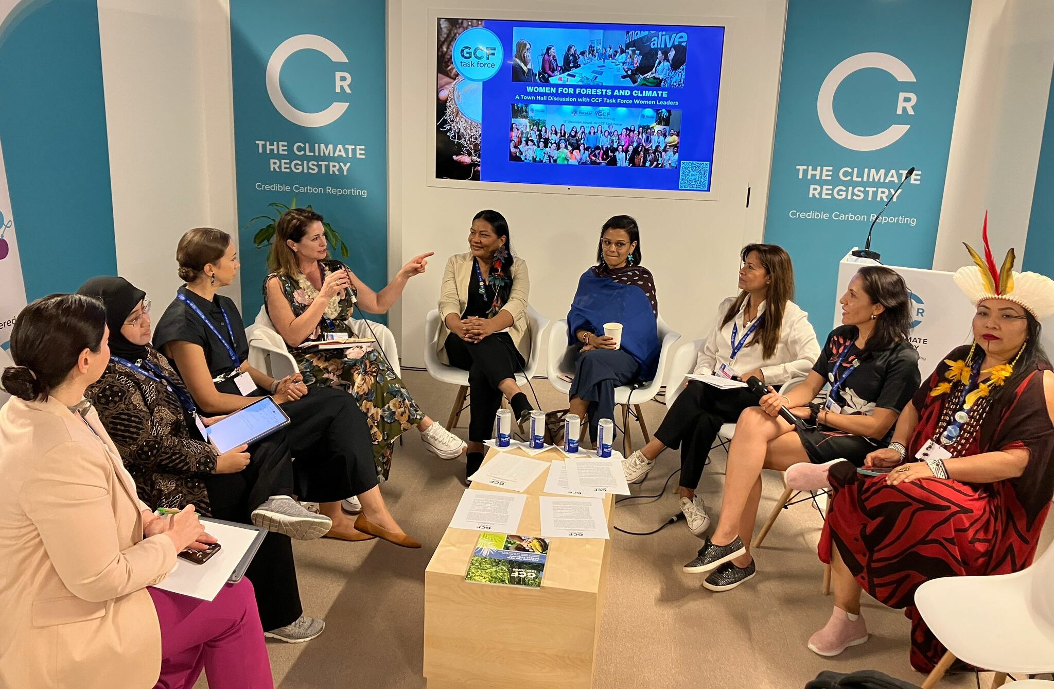 Acre participa de encontro das mulheres pelas florestas e pelo clima da Força-Tarefa dos Governadores na COP28