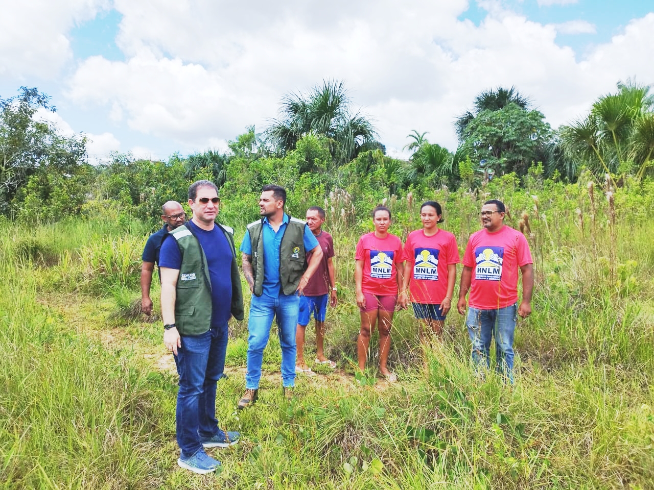 Em Cruzeiro do Sul, Estado realiza estudos de áreas para futuras construções de unidades habitacionais