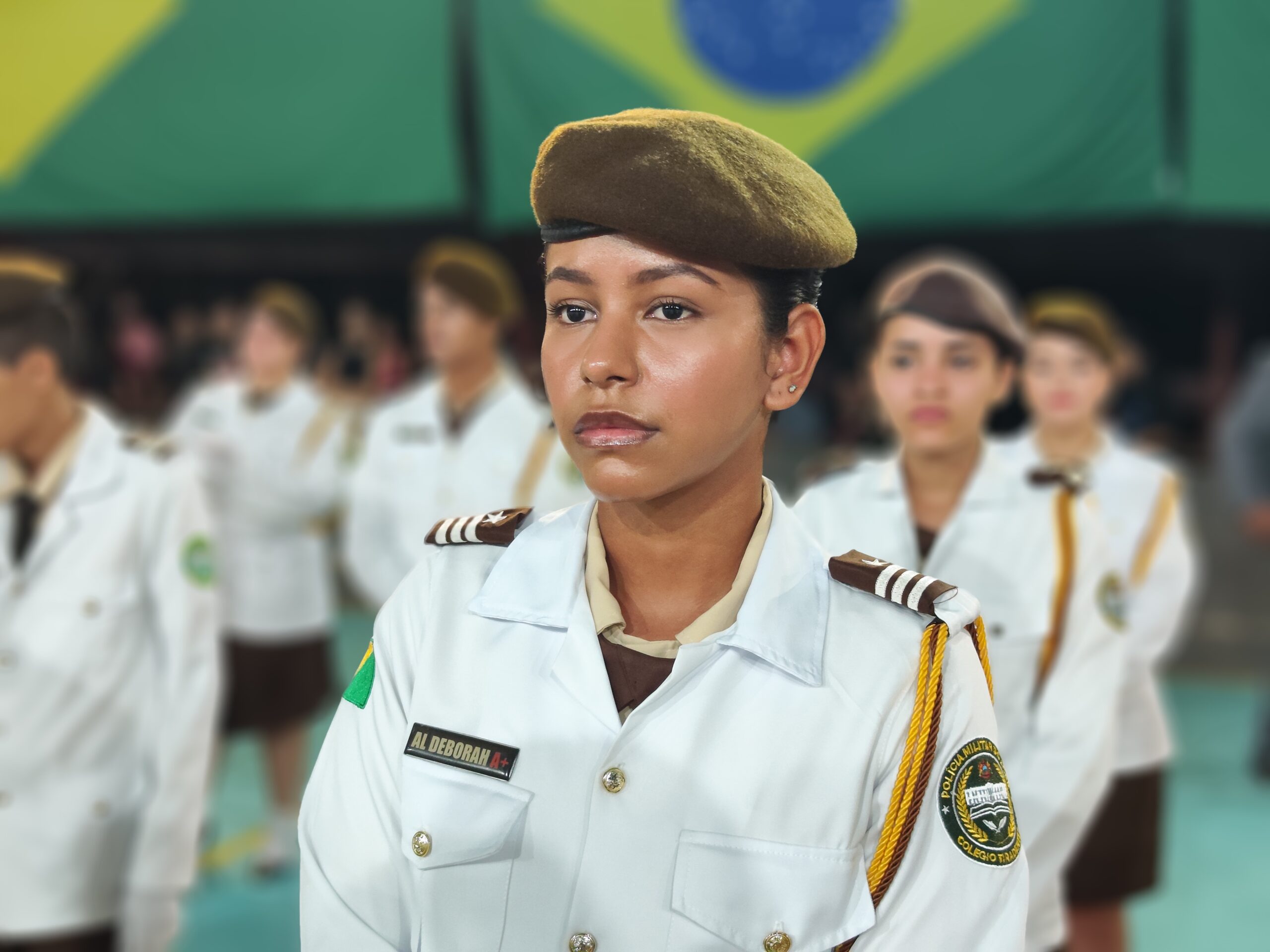 Polícia Militar realiza colação de grau de 120 alunos do ensino médio do Colégio Tiradentes