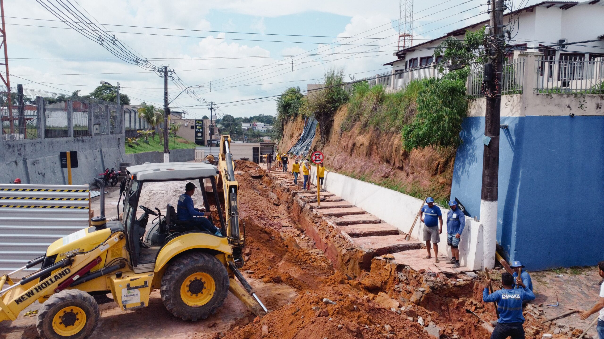 Estado inicia construção do muro de contenção da Rádio Aldeia de Cruzeiro do Sul