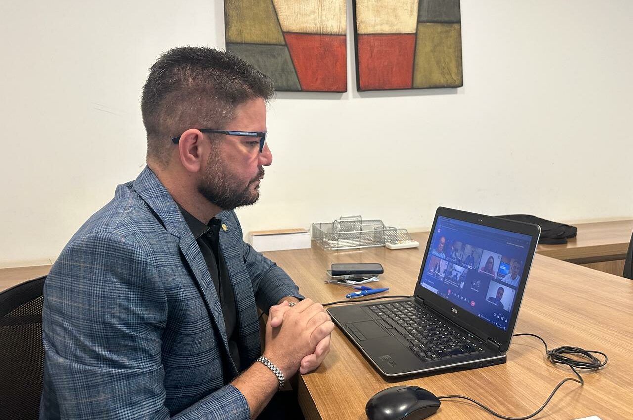 Governador Gladson Cameli participa de teleconferência com governadores do Consórcio Amazônia Legal e pactua ações importantes do grupo para 2024